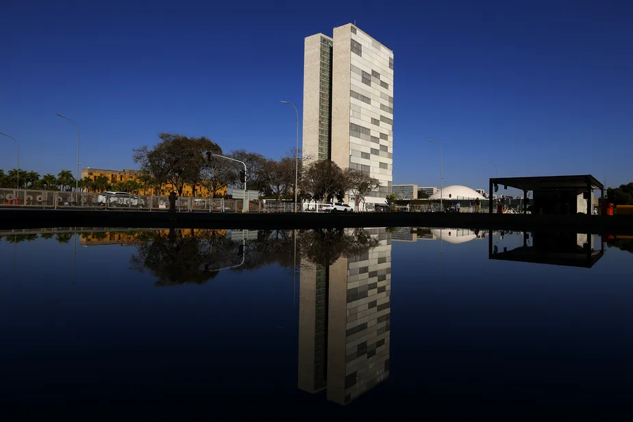 Um novo direito público para um governo democrático e progressista