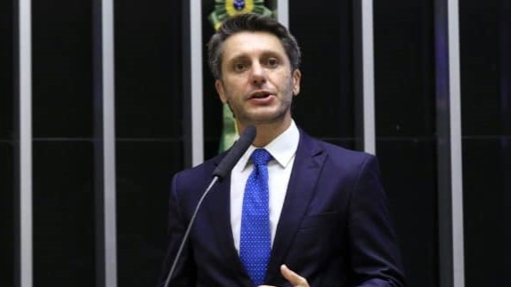 Membro da Bancada Da Liberdade, Alex Manente entra com PDL para salvar o Marco do Saneamento