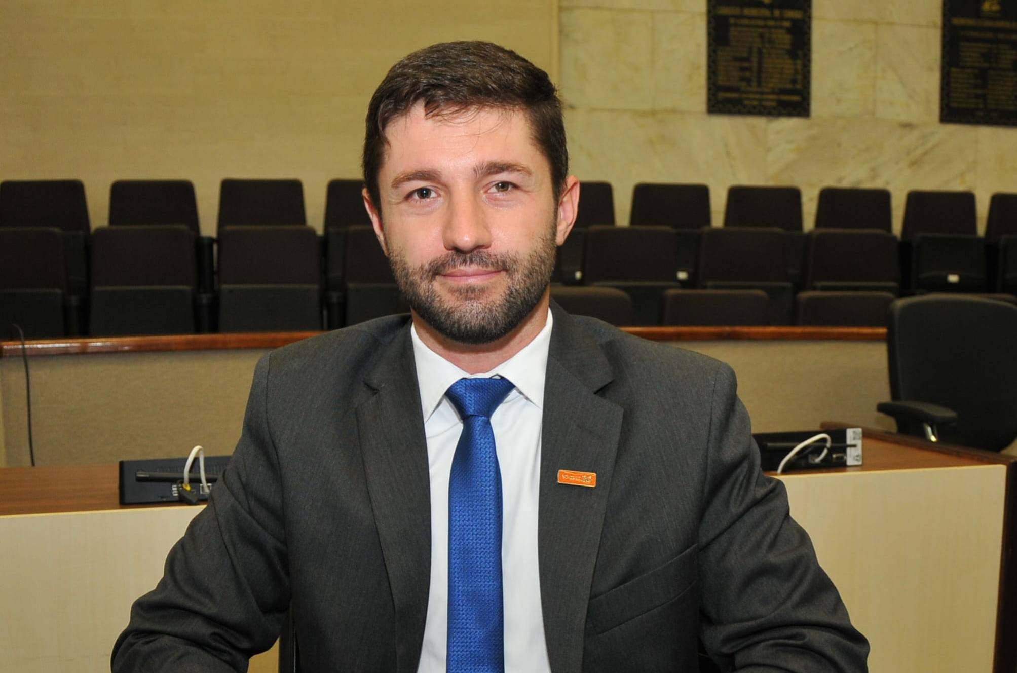 Jonas Dalagna denuncia superfaturamento na Prefeitura de Canoas