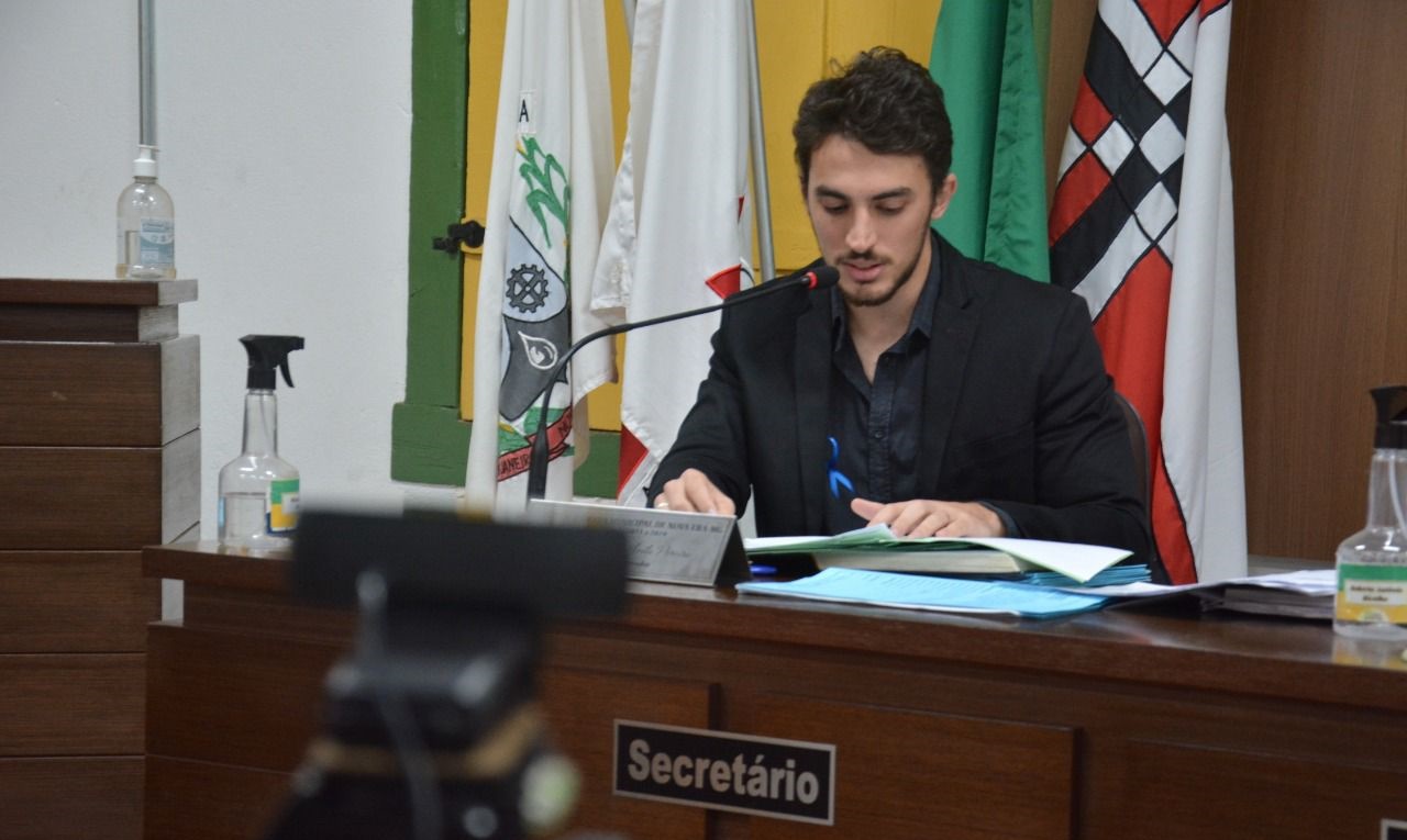Rian Pereira conquista aprovação da Lei de Proteção ao Contribuinte em Nova Era/MG