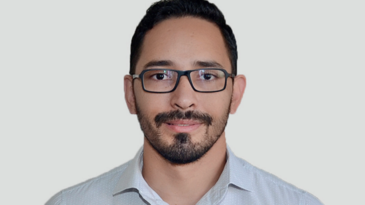 Anderson Ferreira é homenageado no Fórum de Cidades Digitais e Inteligentes em Botucatu/SP