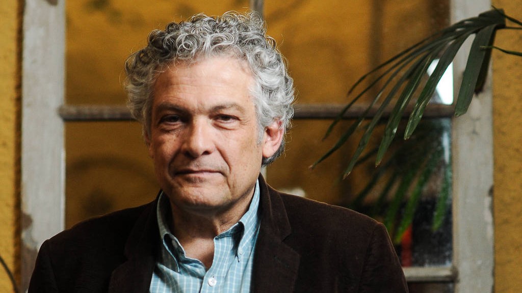 “O estado se afastou do pobre”, afirma Ricardo Paes de Barros no painel de indicadores sociais