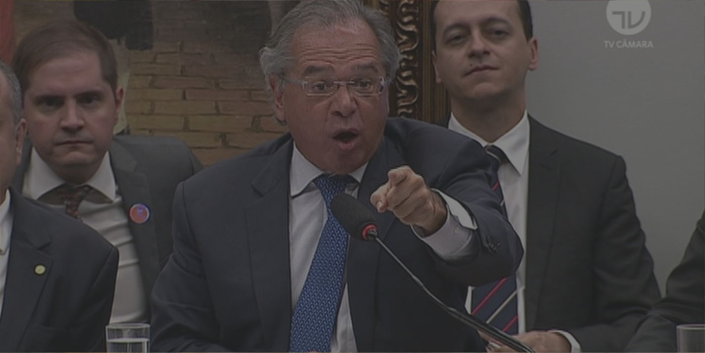 Governo tem que aumentar ajuda para economia se recuperar mais rapidamente