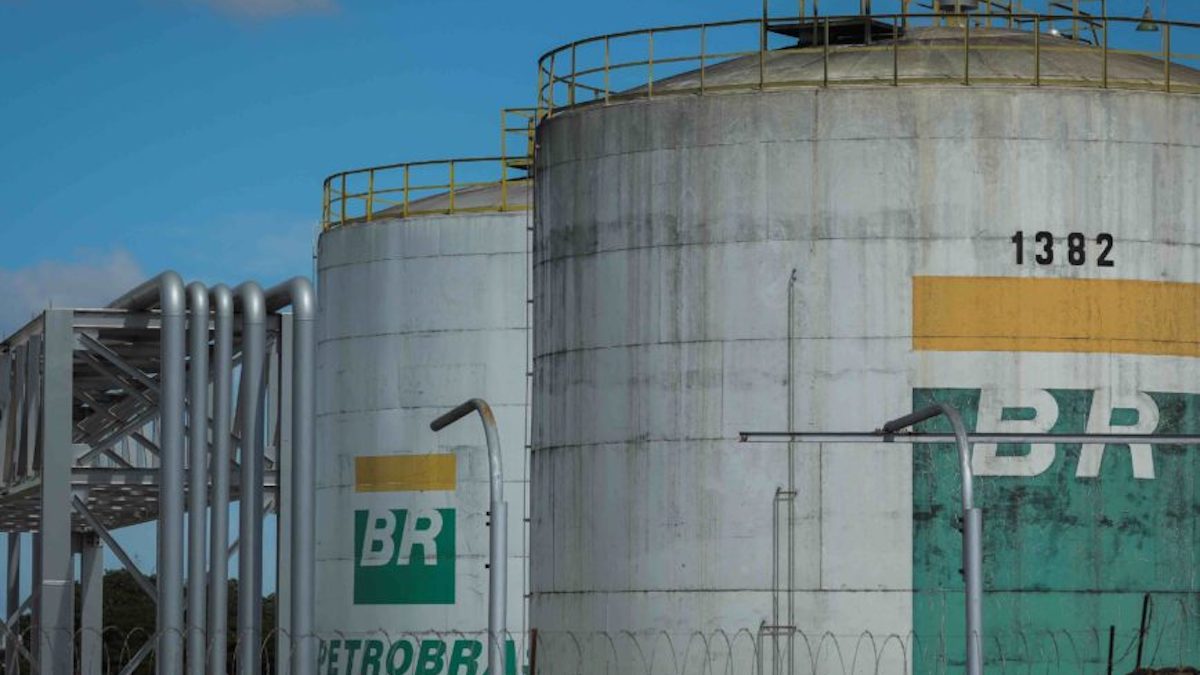 Os prejuízos da refinaria Abreu e Lima