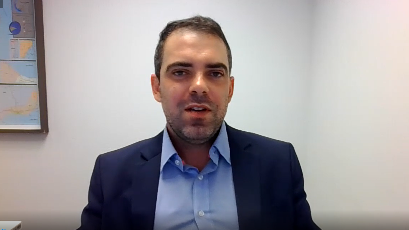 “Vejo com muita preocupação a interferência na Aneel”, diz Victor Gomes